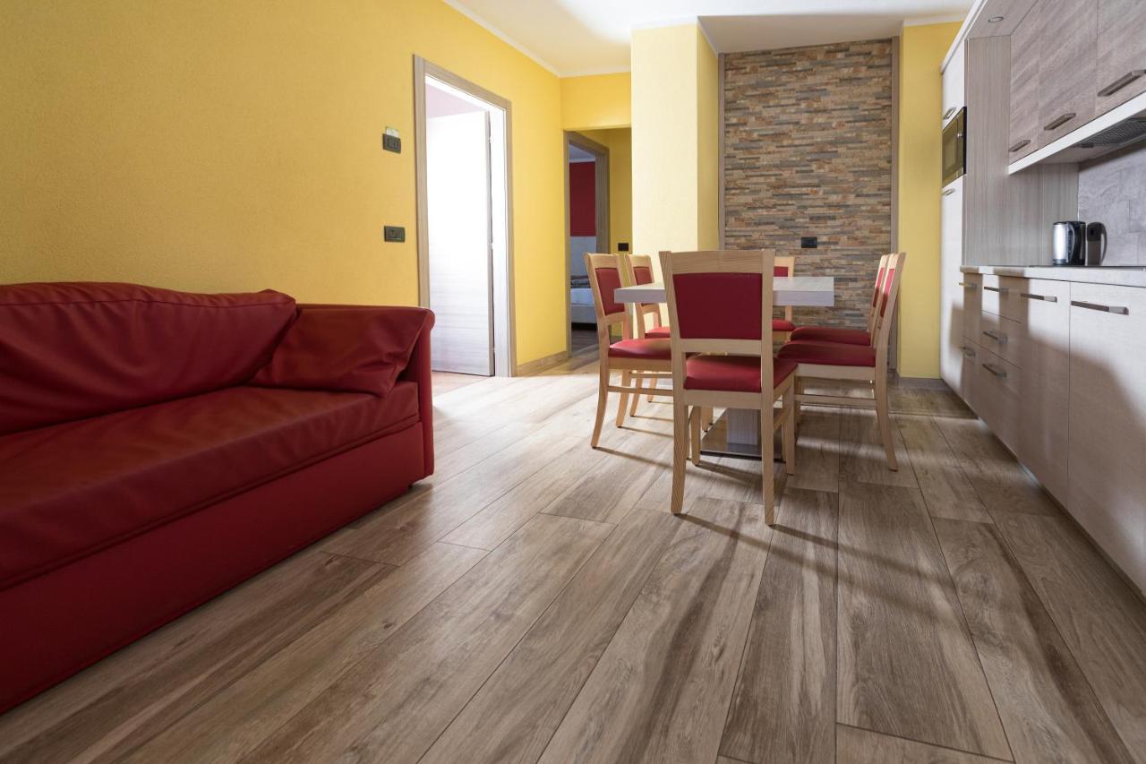 Baita Belvedere - Appartamenti Abar Livigno Extérieur photo