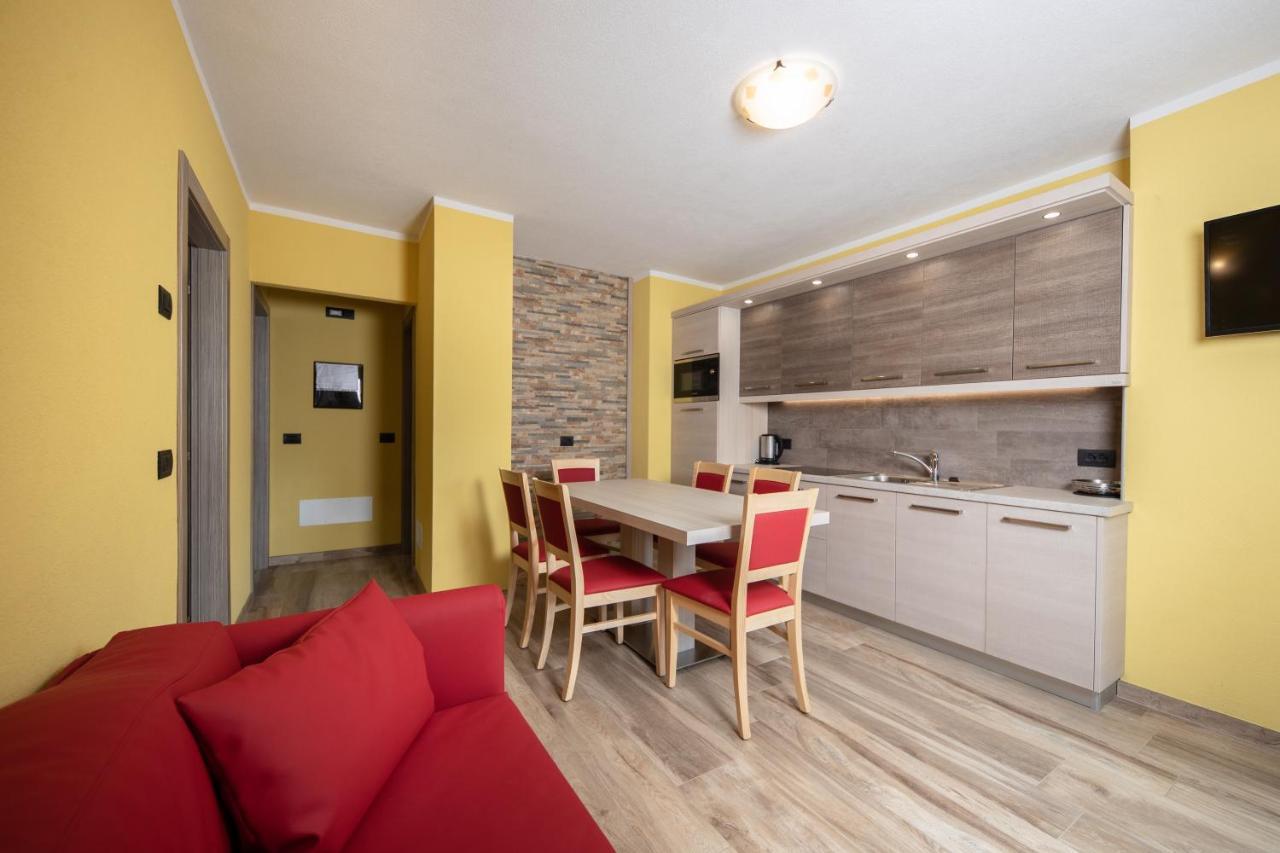 Baita Belvedere - Appartamenti Abar Livigno Extérieur photo